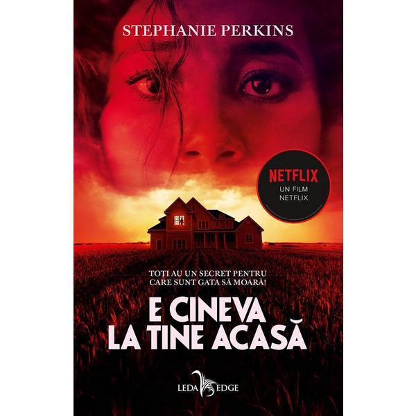 Carte E cineva la tine acasa - Stephanie Perkins