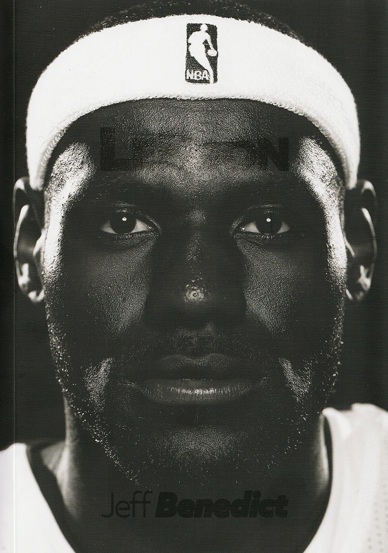 Carte LeBron editura Pilot Books