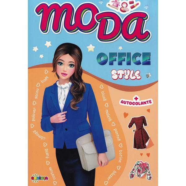 Carte Moda. Office Style cu autocolante