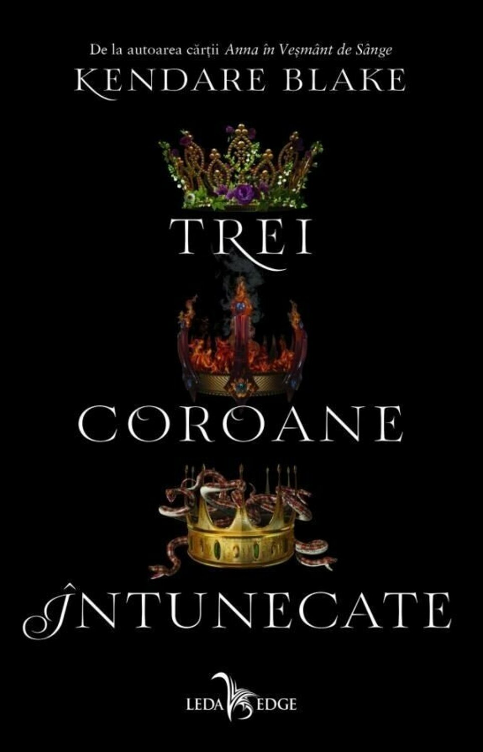 Carte Trei coroane intunecate autor Kendare Blake editura Corint